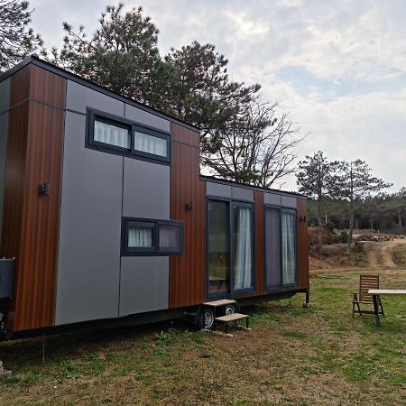 מלון איסטמבול Kucuk Evler Tiny Houses מראה חיצוני תמונה